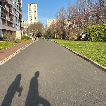 Entier Proche Paris *